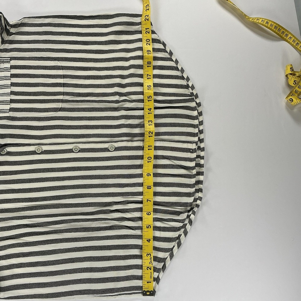 Victoria's Secret Women's Pajama Top Pants Striped Metallic Silver Large Short - Picture 9 of 16